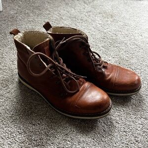 Classic Tan Leather Men's Boots